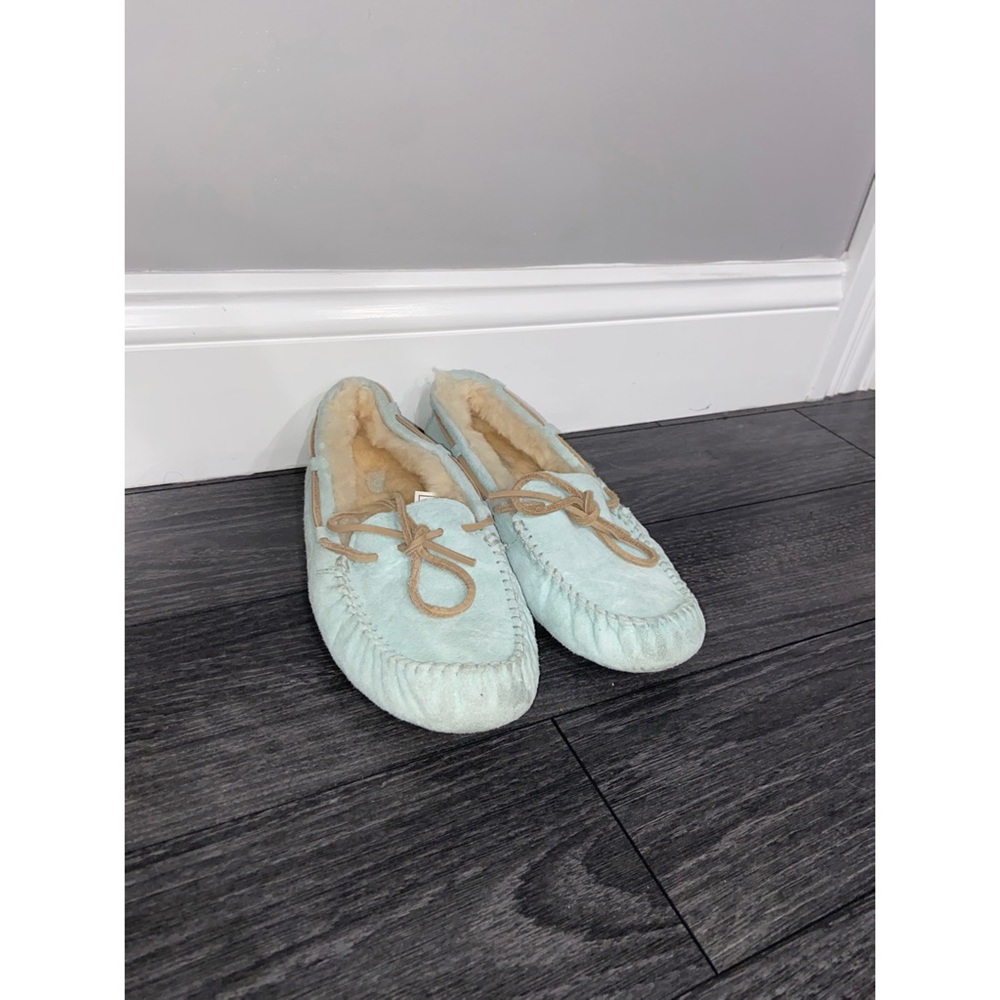 Ugg Dakota Moccasins